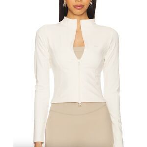 437 The Curve Jacket Cream Size L